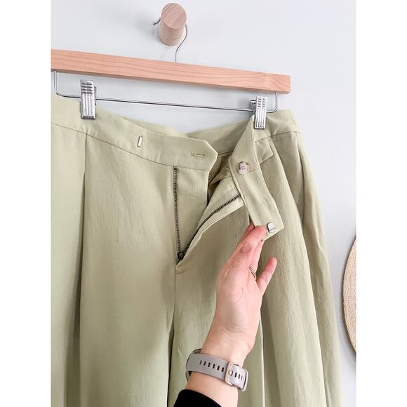 Madewell | NWT | Rosedale High-Rise Pant in Crepe | Blanched Olive | Sz10 Petite - Picture 6 of 12